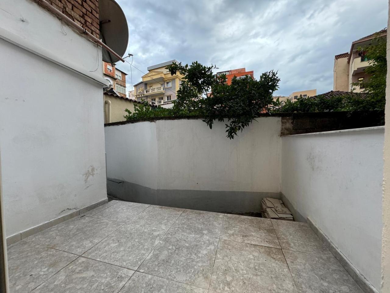 טיראנה Center Luxury Rooms מראה חיצוני תמונה