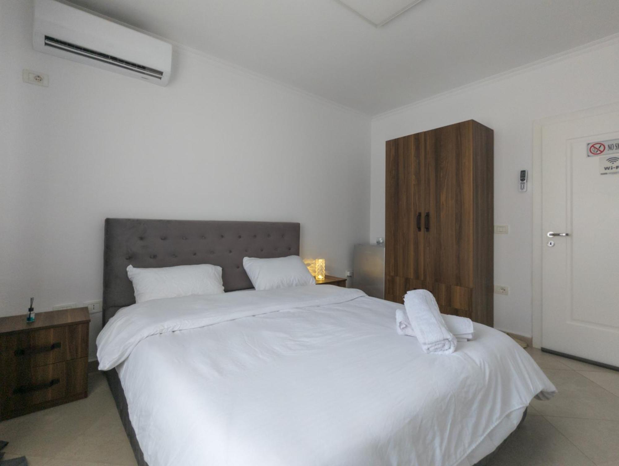 טיראנה Center Luxury Rooms מראה חיצוני תמונה