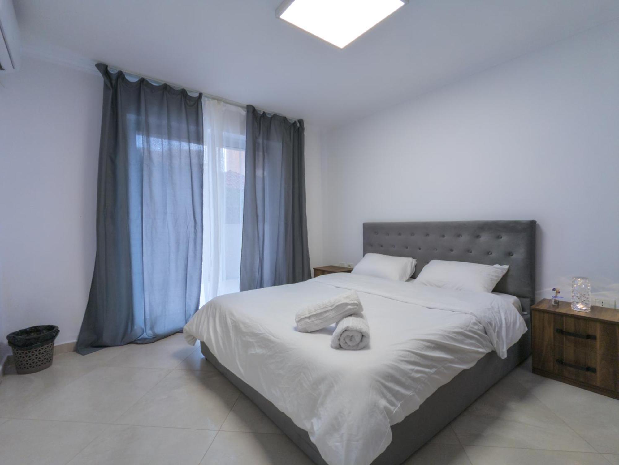 טיראנה Center Luxury Rooms מראה חיצוני תמונה
